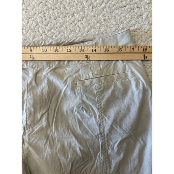 Royal Robbins Womens Hiking Shorts Size 14 - Picture 2 of 9